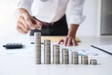 Dòng vốn rút khỏi các quỹ đầu tư tăng 47%, quỹ cổ phiếu tiếp tục 'hụt hơi' trong nửa đầu năm