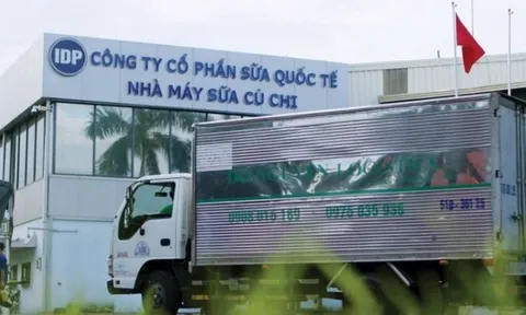 Lãnh đạo Sữa Quốc tế (IDP) bán sạch cổ phiếu ESOP giữa lúc công ty đặt mục tiêu lãi giảm 60%