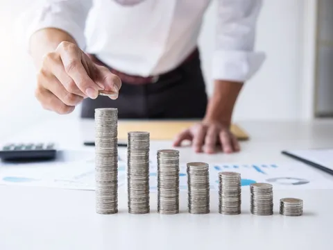 Dòng vốn rút khỏi các quỹ đầu tư tăng 47%, quỹ cổ phiếu tiếp tục 'hụt hơi' trong nửa đầu năm