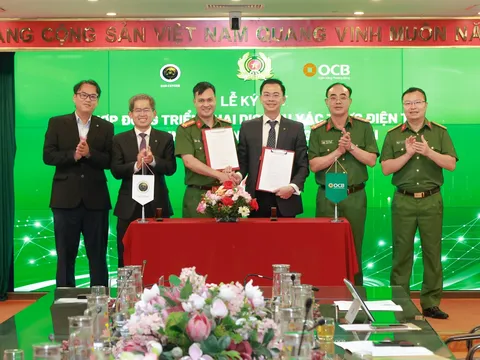 OCB hợp tác cùng trung tâm dữ liệu quốc gia thực hiện xác thực điện tử qua VNeID